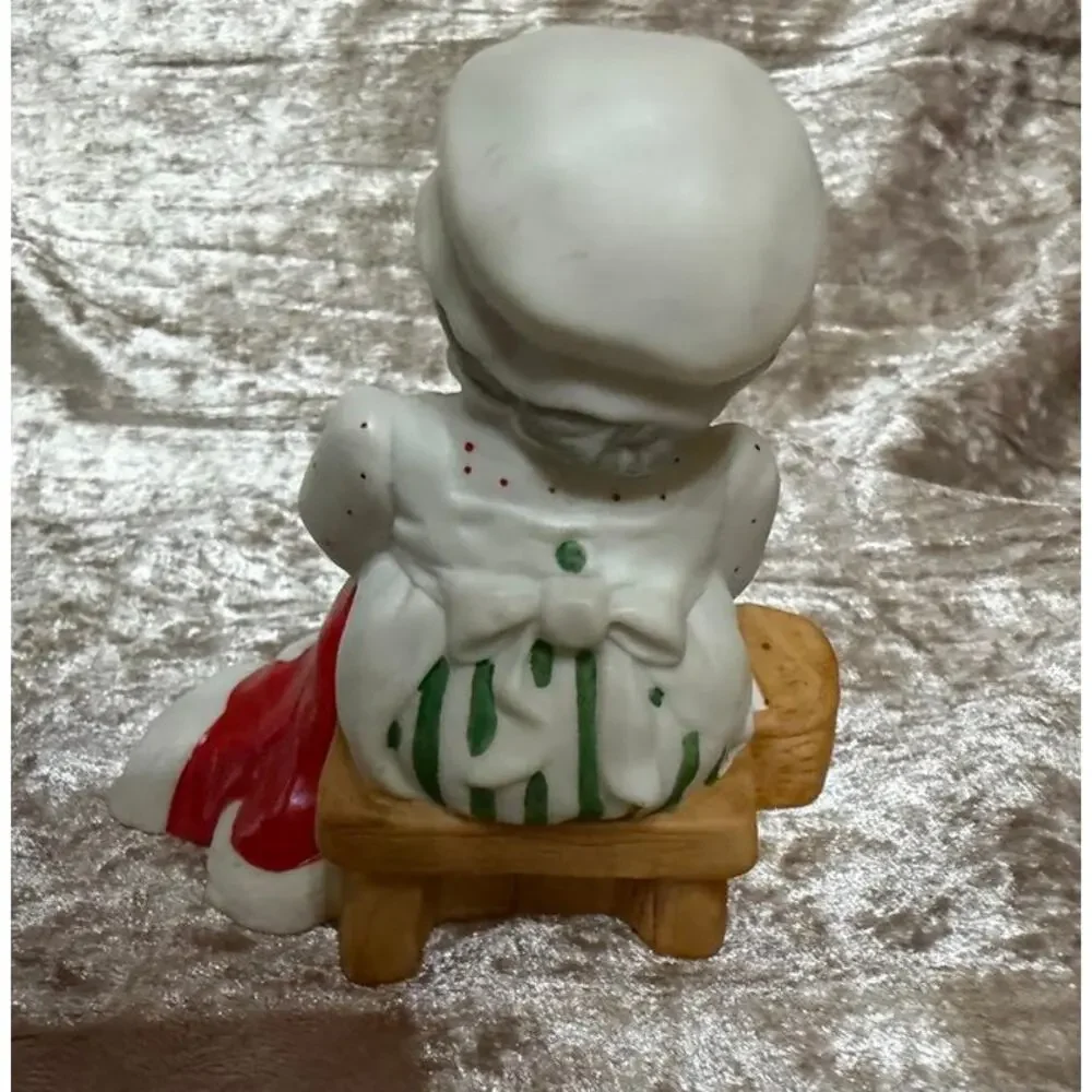 Hallmark Vintage 